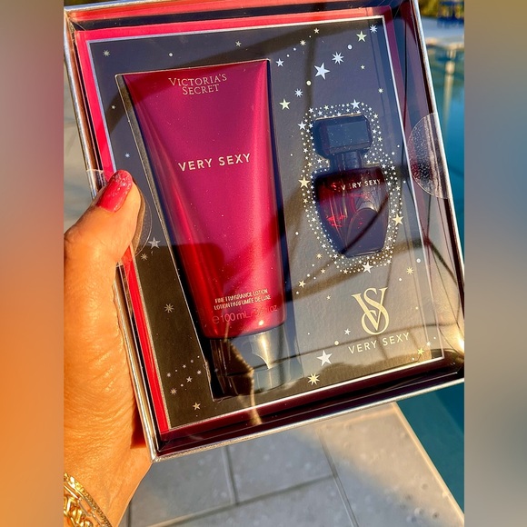 Victoria’s Secret Choose Bombshell OR Very Sexy Set Lotion & Eau de Parf… - Picture 2 of 13